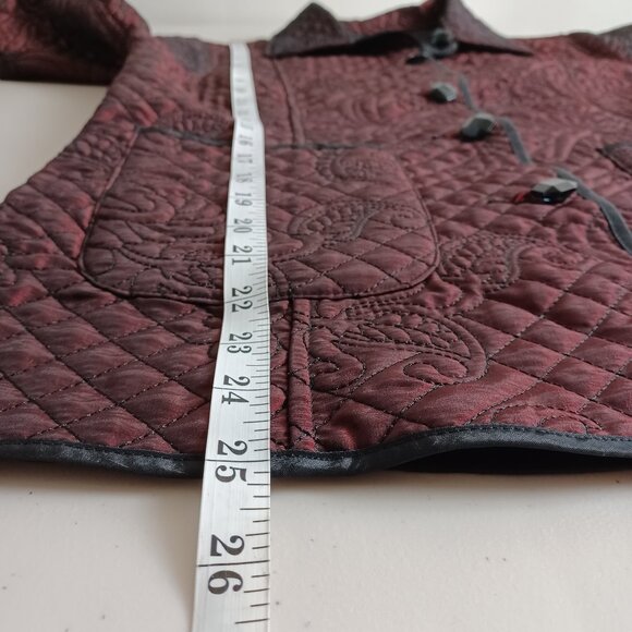 Reversible Pattern Quilted Jacket - Picture 14 of 15